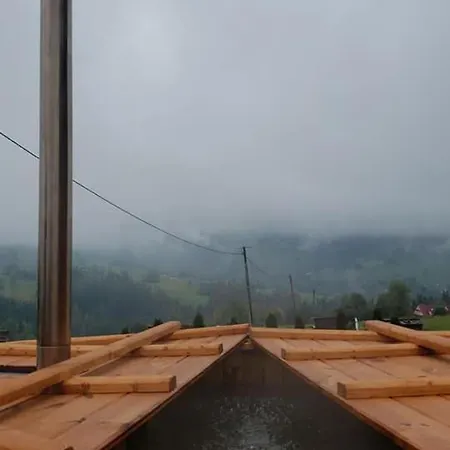 Mountain View With Hottub And Sauna * Czerwienne