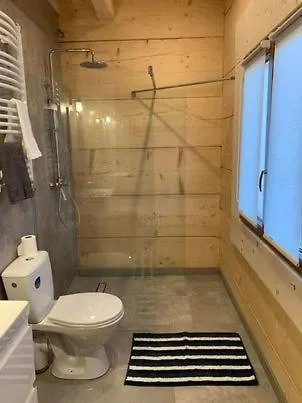 Alpine With Jacuzzi And Sauna 빌라 *