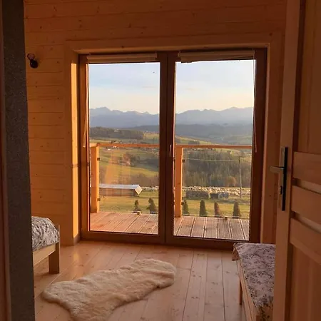 Mountain View With Hottub And Sauna